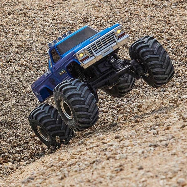 FMS FCX24 Smasher 1/24 Monster Truck Blue V2