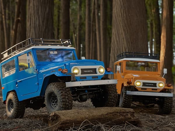 FMS Toyota FJ40 1/10 4x4 Crawler RTR Blå
