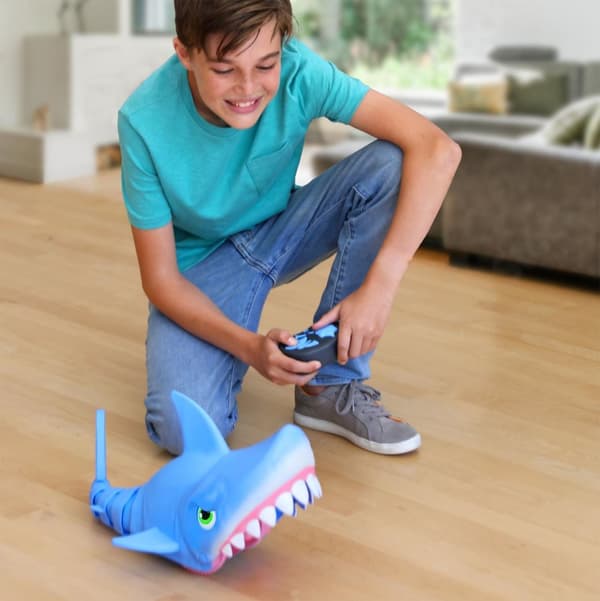 Mega Chomp R/C Shark Radiostyrd haj