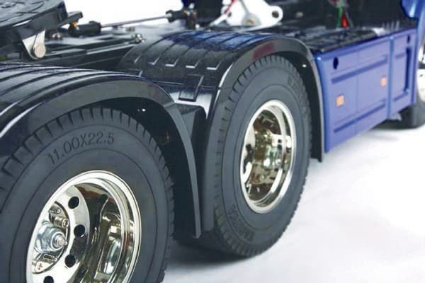 TAMIYA 1/14 Scania R620 (Pre-Painted Blue)