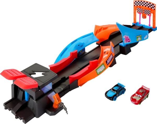 Bilar Disney Cars Night Racing