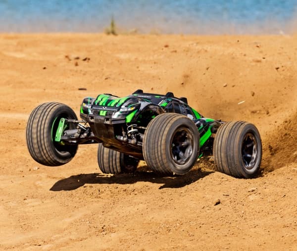 Traxxas Rustler 4x4 Ultimate VXL RTR TQ TSM Grøn