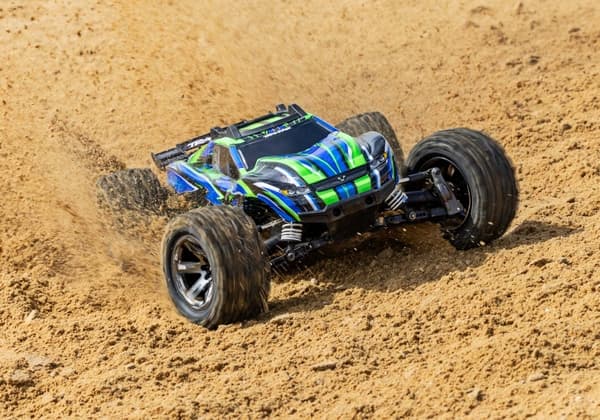 Traxxas Rustler 4x4 VXL RTR TQI TSM HD Grön