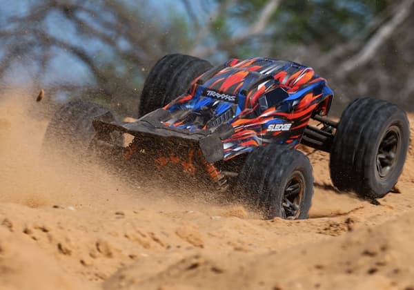 Traxxas Släde 1/8 Lastbil 6S Belted Orange
