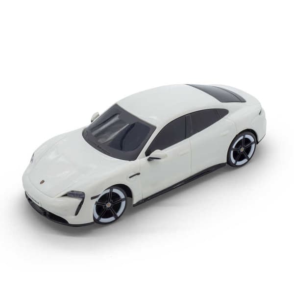 Porsche Taycan Turbo S 2,4Ghz Radiostyrt Bil 1:24 Bburago