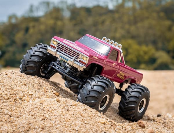 FMS FCX24 Smasher 1/24 Monster Truck Red V2