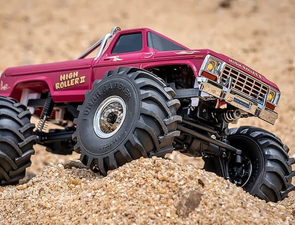 FMS FCX24 Smasher 1/24 Monster Truck Red V2
