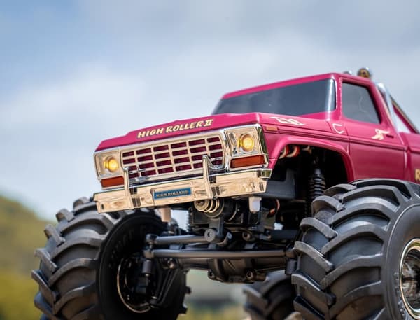 FMS FCX24 Smasher 1/24 Monster Truck Red V2