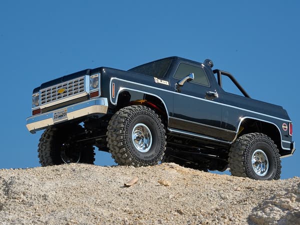 FMS Chevrolet K5 1/10 4x4 Crawler RTR Svart