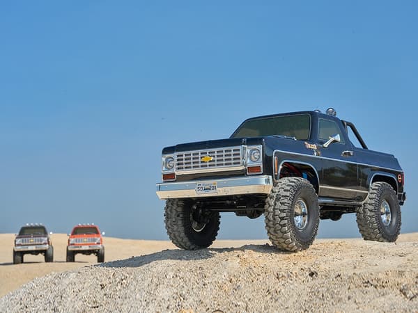 FMS Chevrolet K5 1/10 4x4 Crawler RTR Svart