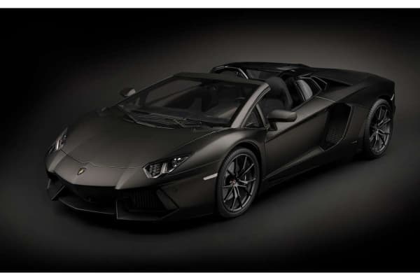 Lamborghini Aventador LP700-4 Roadster Nero Nemesi