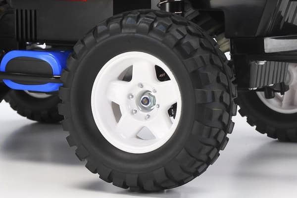 TAMIYA 1/10 R/C Mitsubishi Pajero (CW-01)