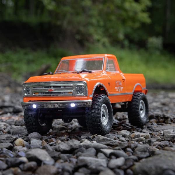 Axial SCX24 1967 Chevrolet C10 Crawler 4WD Orange