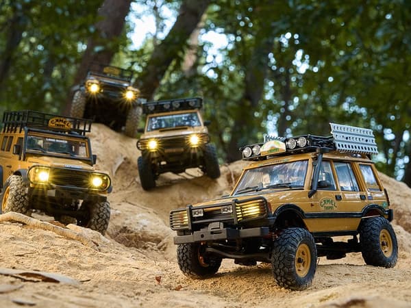FMS FCX24M Defender 90 Camel Trophy Crawler RTR