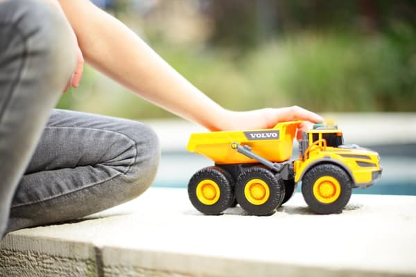 Volvo Dumper Dickie Toys