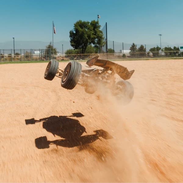 ARRMA Typhon Grom 223S BLX 4WD Sølv/Sort - RTR