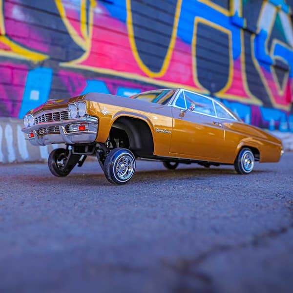 RedCat SixtyFive Hopping Lowrider - Chevrolet