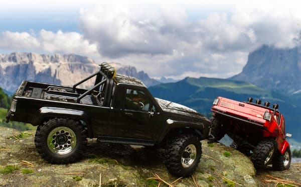 HPI Venture 18 Toyota Hilux SR5 RTR - Red