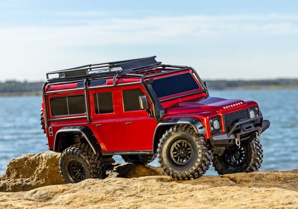 Traxxas TRX-4 Land Rover Defender 1/10 RTR Röd