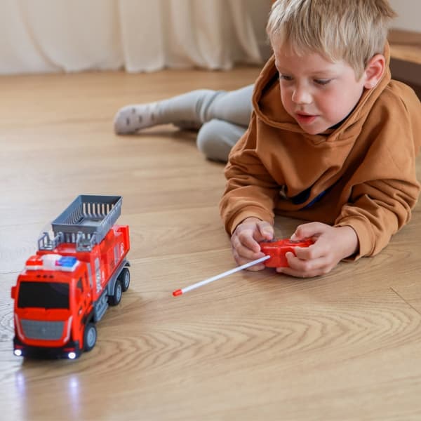 WOOPIE fjernstyret brandbil med lift