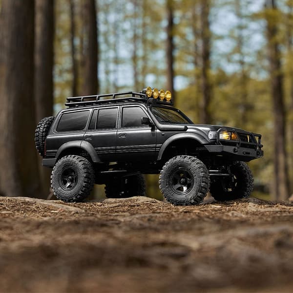 FMS FCX18 Toyota Land Cruiser LC80 Børsteløs RTR