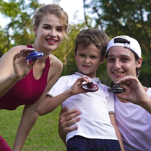 Effektfull Flygande Spinner Fidget Toy Drönare LED-Ljus