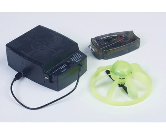 UFO med blinkande ljus