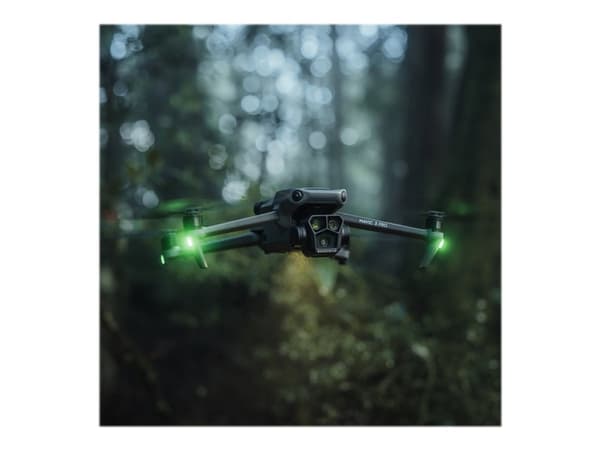 DJI Mavic 3 Pro Fly More Combo (DJI RC)
