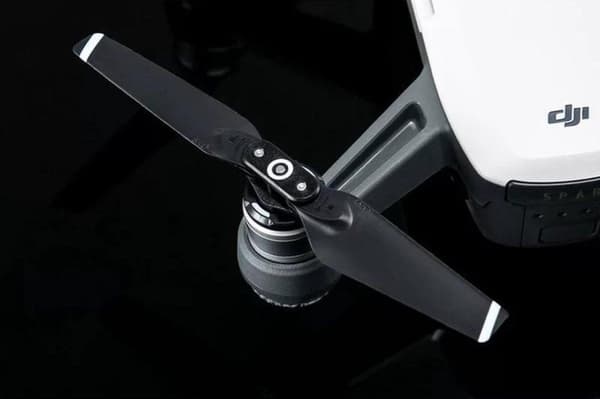 DJI Spark 4730 QR hopfällbara propellrar P02