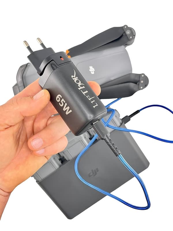 LifThor 65W snabbladdare