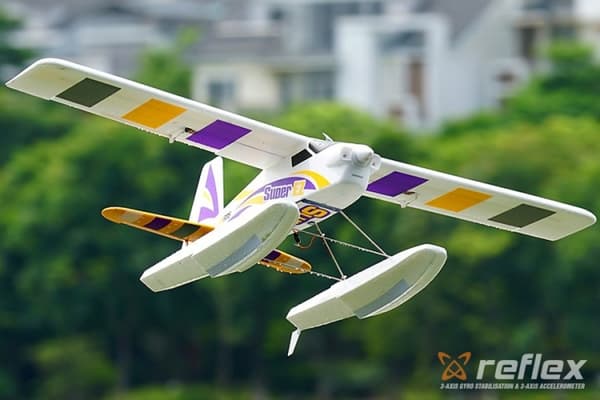 FMS Super EZ V4 1220mm Reflex-Gyro RTF Floats
