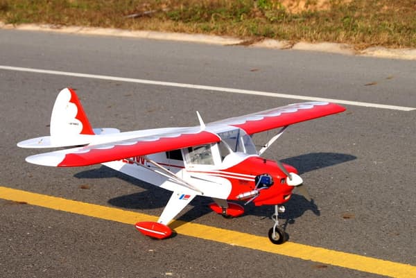 VQ PA-22 Tri-Pacer .46 White/Red EP/GP