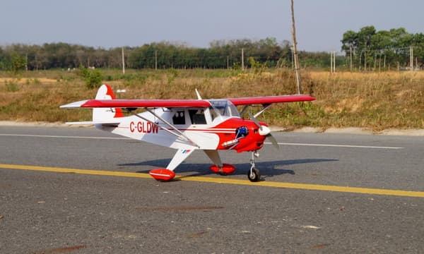 VQ PA-22 Tri-Pacer .46 White/Red EP/GP