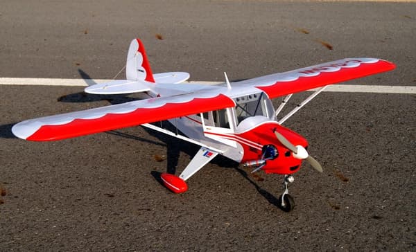 VQ PA-22 Tri-Pacer .46 White/Red EP/GP