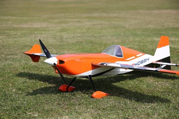 OMP Hobby Edge 540 60 tommer PNP Orange