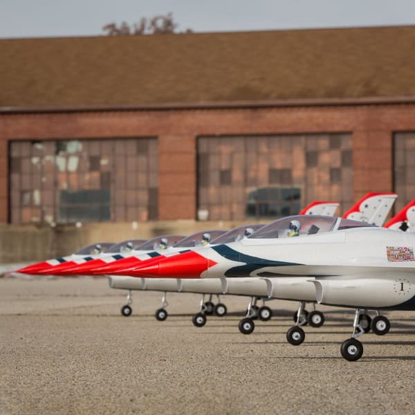 E-Flite F-16 Thunderbirds 70 mm EDF BNF AS3X SAFE