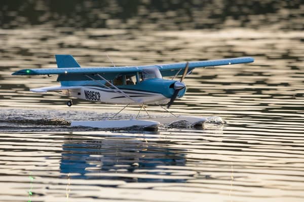 FMS Maule 1500mm Floats PNP