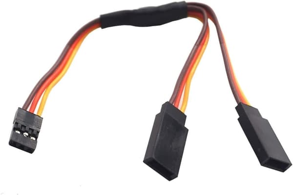 10st servo förlängningskabel 1 till 2 Y Kablar Blytråd 300mm 11,81 tum 3 Pin Cord JR Man Head och Futaba Female Head för RC Planet Kabel