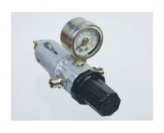 Trykregulator m/ manometer 1/8' x 1/8'