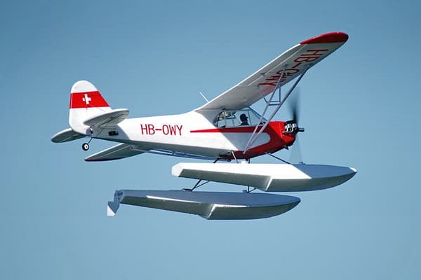 FMS J-3 Cub 1400mm V4 PNP Floats och Gyro V2