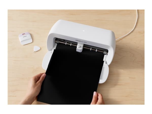 Cricut Joy Xtra Smart Vinyl - Håndverksmateriale - 24.1 x 91.4 cm - svart - permanent - vinyl