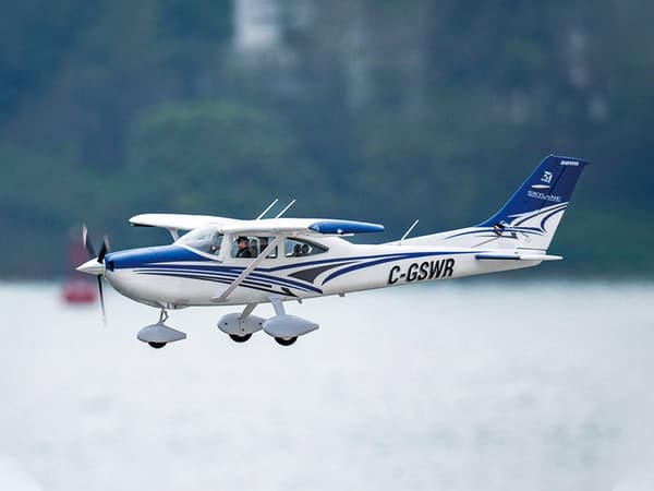 FMS Cessna 182 Blue 1500mm PNP
