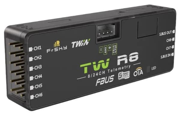 FrSky Twin R8