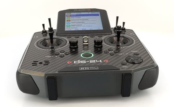 Jeti Duplex DS-24 II Sändare - Carbon Line Grå