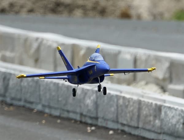 XFly F-18 Blue Angles Twin 40mm EDF PNP