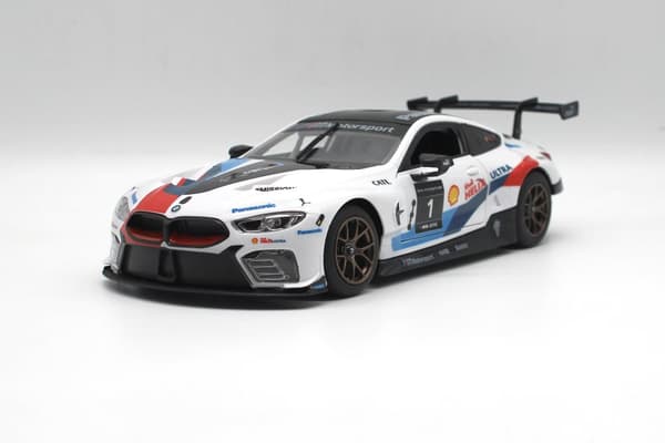 RASTAR R/C 1:18 car model BMW M8 GTE, 97200