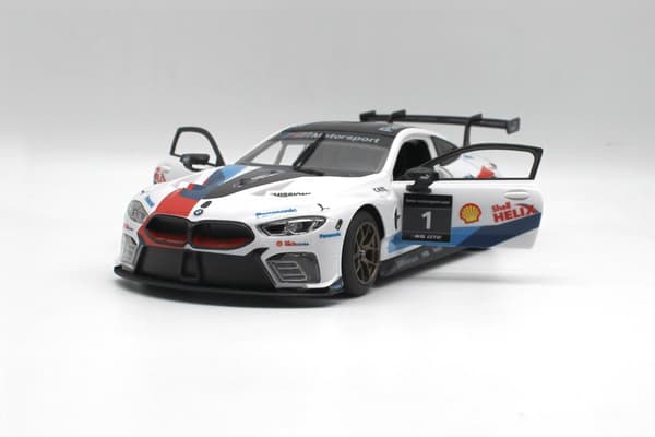 RASTAR R/C 1:18 car model BMW M8 GTE, 97200