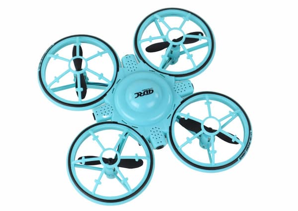 Fjernstyret drone lyser blåt