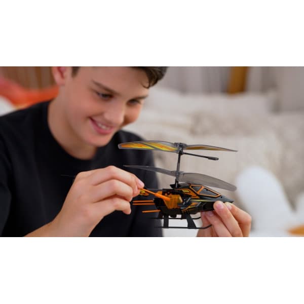 Flybotic Hover Blast - kauko-ohjattava helikopteri