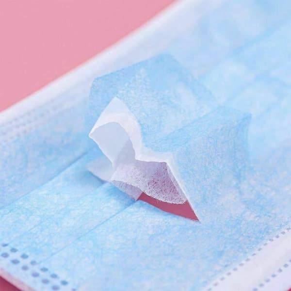 50 PACK CE-merkitty Mouthguard hengityssuojaimen naamari 3-kerroksinen suodatin